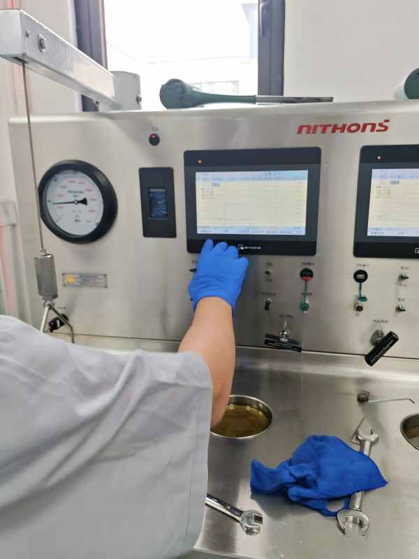Advanced laboratory testing for custom cement slurry design using high pressure consistometer